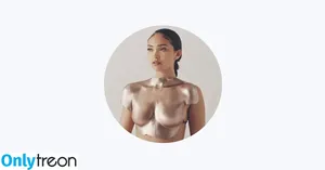Joy Crookes / joycrookes nude photo #0030