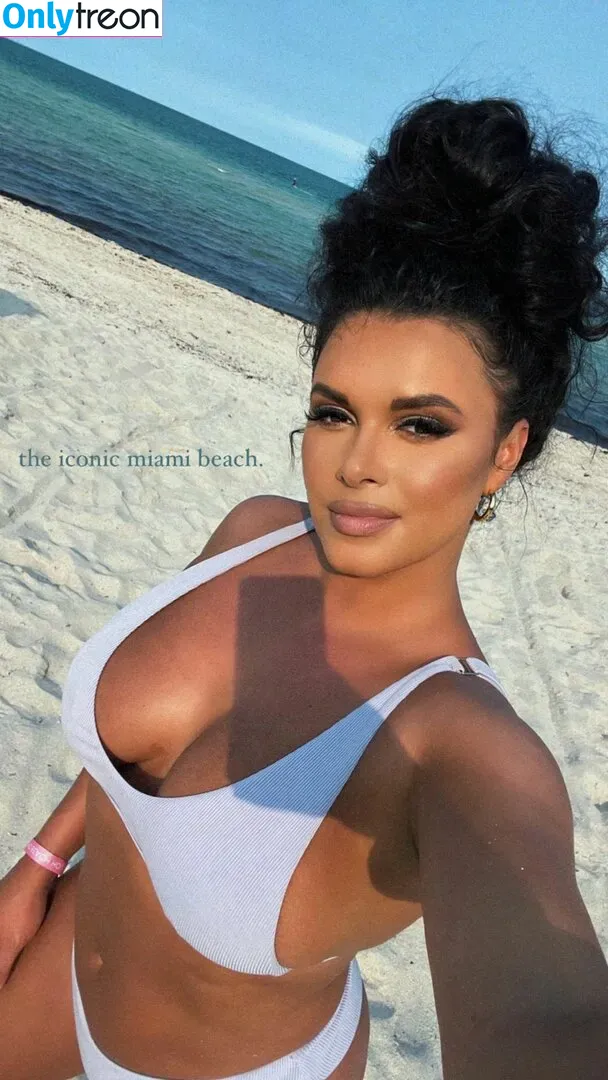 Joy Taylor nude photo #0034 (joyoustaylorjoyfree / joytaylortalks)