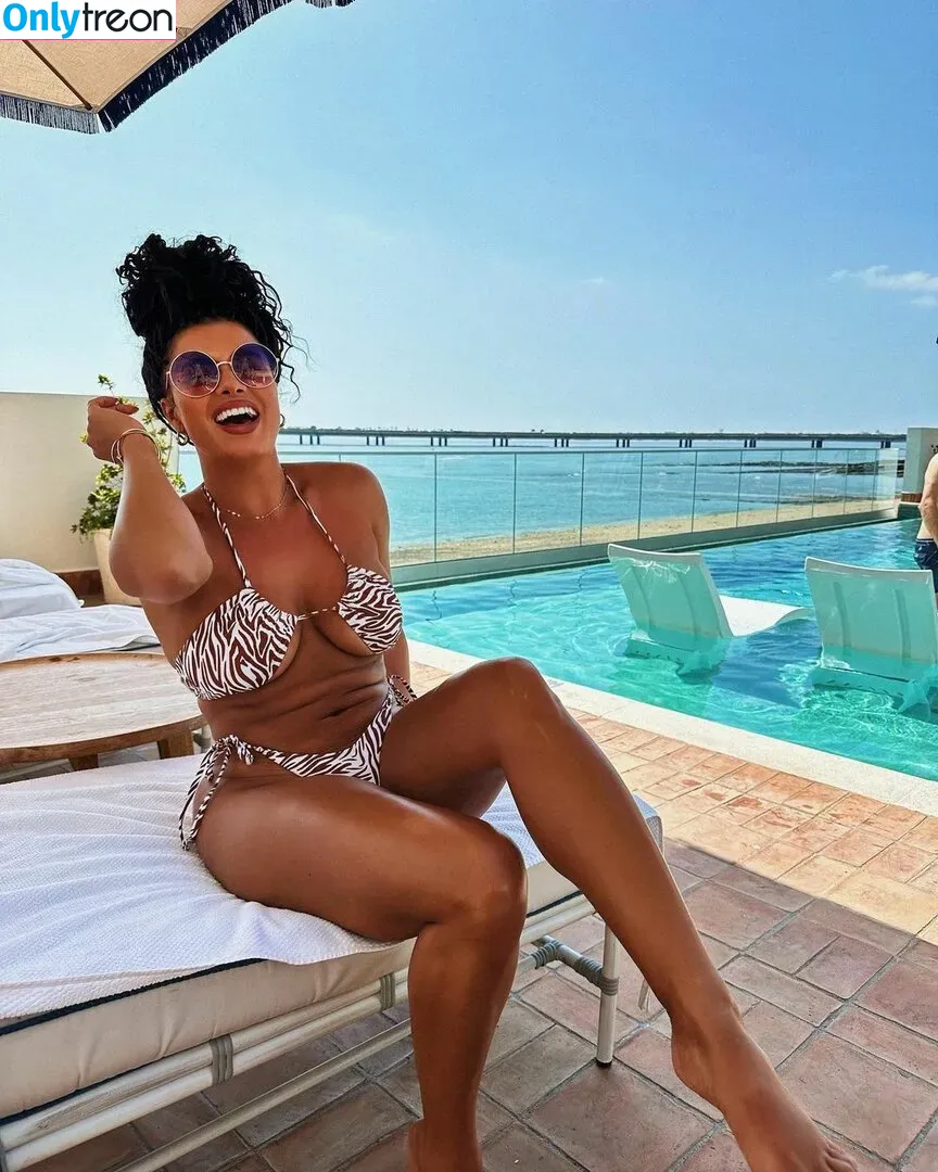 Joy Taylor nude photo #0065 (joyoustaylorjoyfree / joytaylortalks)