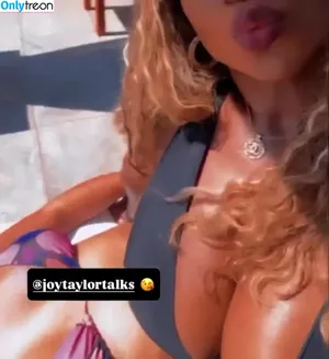 Joy Taylor / joyoustaylorjoyfree / joytaylortalks nude photo #1180