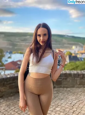 Joyyy / joyyy_tv nude photo #0004