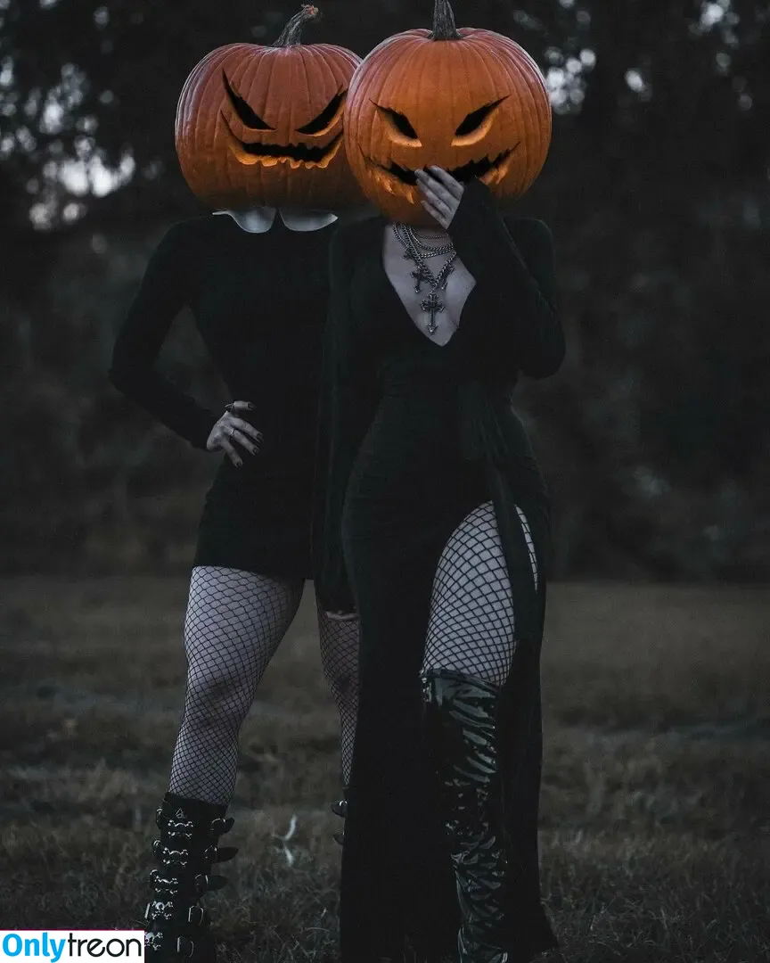 Jsgcosplay nude photo #0006 (queengcosplay)