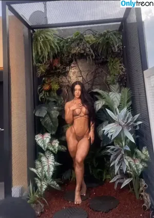  nude photo #0003