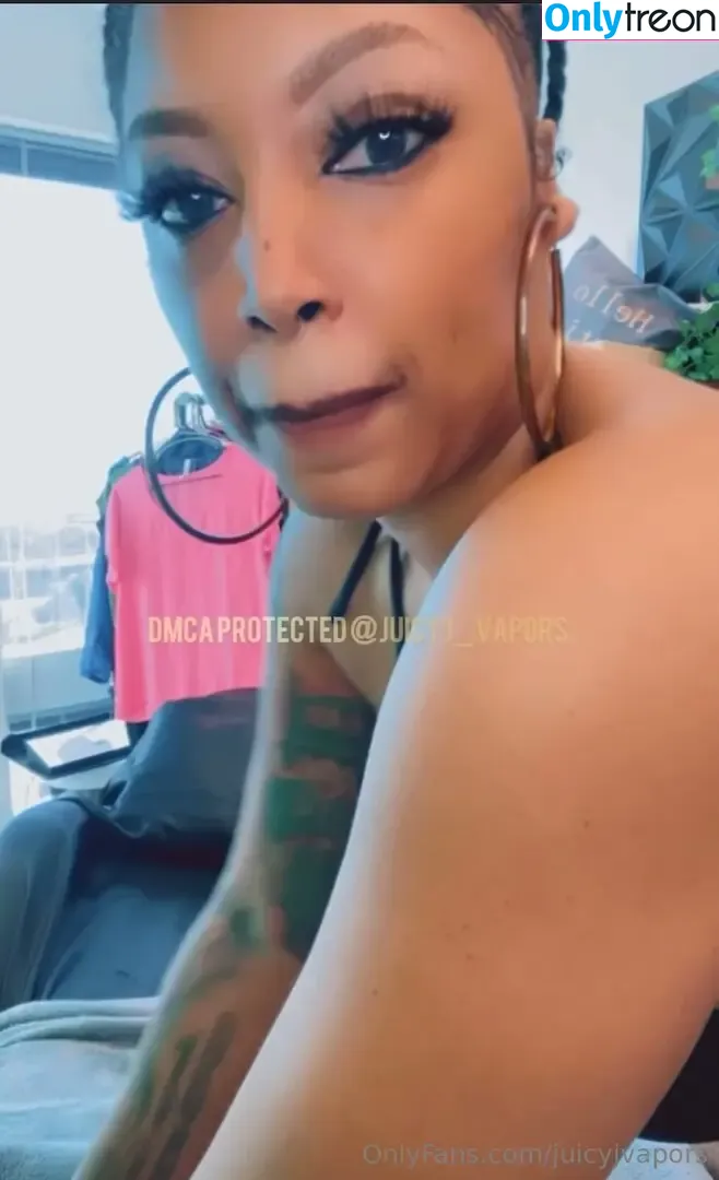 juicyjvapors nude photo #0044 (lachat_ig)