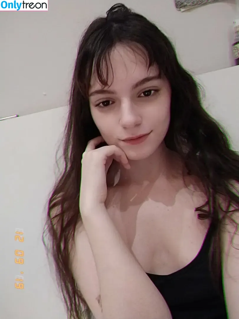 Jujuba Safada nude photo #0016 (Jujubasafada_rj / jujuba.barb / jujubinha0n)
