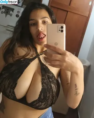 Juli Jerez / jassonjerez / julietajerezok nude photo #0008