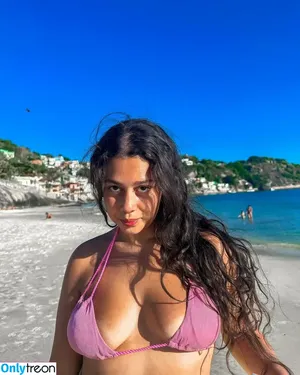 Julia Alvarenga / julinhafuracaoo / kjuliak nude photo #0002