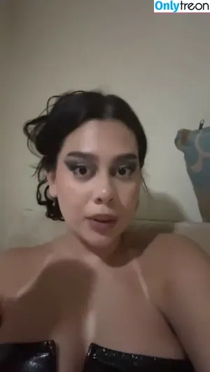 Julia Alvarenga / julinhafuracaoo / kjuliak nude photo #0023