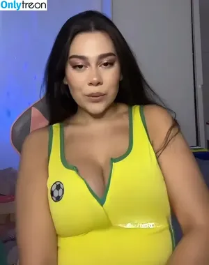 Julia Alvarenga / julinhafuracaoo / kjuliak nude photo #0064
