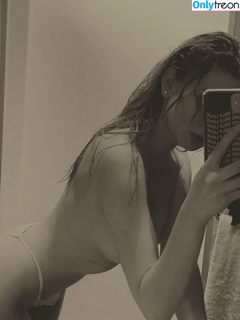 Julia Artemova nude photo #0056 (arte_nova / julia.artemova)
