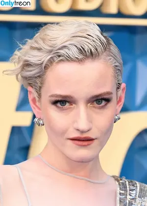 Julia Garner / juliagarnerofficial / ztyg_29 nude photo #0217