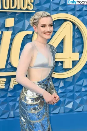 Julia Garner / juliagarnerofficial / ztyg_29 nude photo #0225