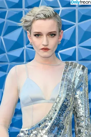 Julia Garner / juliagarnerofficial / ztyg_29 nude photo #0226