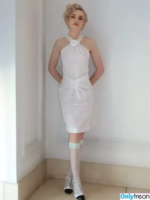 Julia Garner / juliagarnerofficial / ztyg_29 nude photo #0234