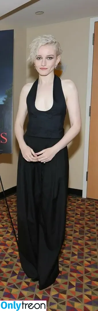 Julia Garner nude photo #0276 (juliagarnerofficial / ztyg_29)