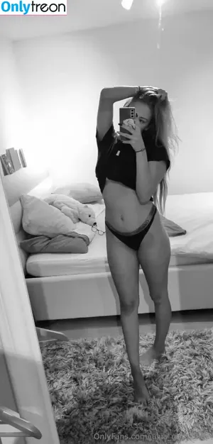  nude photo #0017