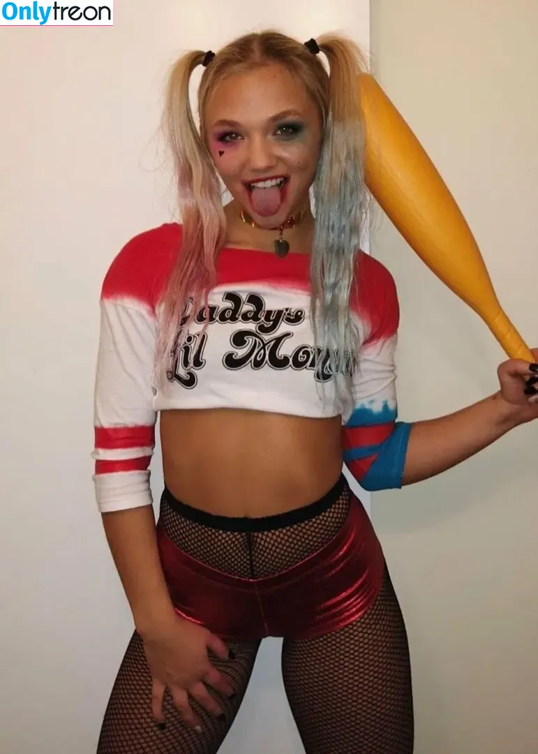 Julia Hart nude photo #0104 (AEW / badd_birdie / thejuliahart)