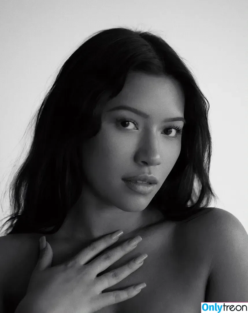 Julia Kelly nude photo #0022 (missjuliakelly)