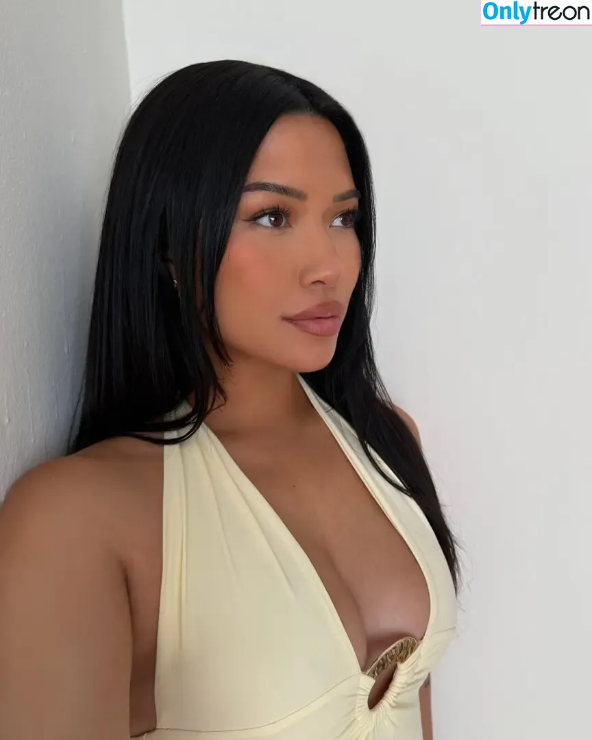 Julia Kelly nude photo #0119 (missjuliakelly)
