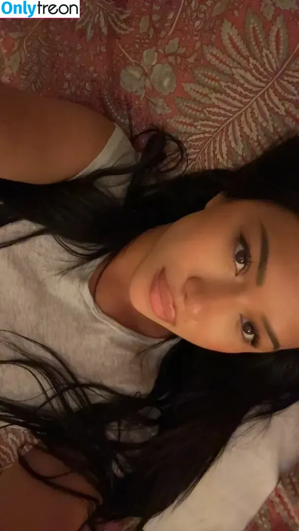 Julia Kelly nude photo #0126 (missjuliakelly)