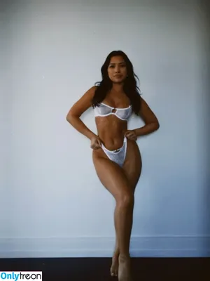 Julia Kelly / missjuliakelly / thesophiakelly nude photo #0079
