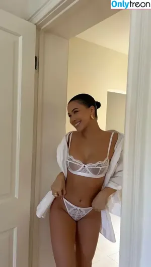 Julia Kelly / missjuliakelly / thesophiakelly nude photo #0831