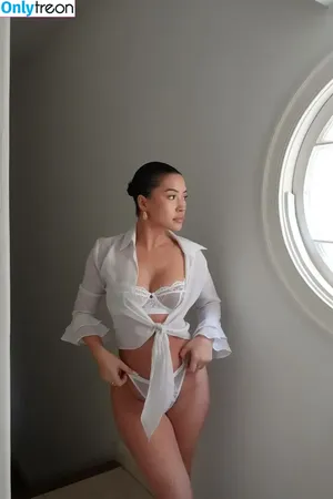 Julia Kelly / missjuliakelly / thesophiakelly nude photo #0839