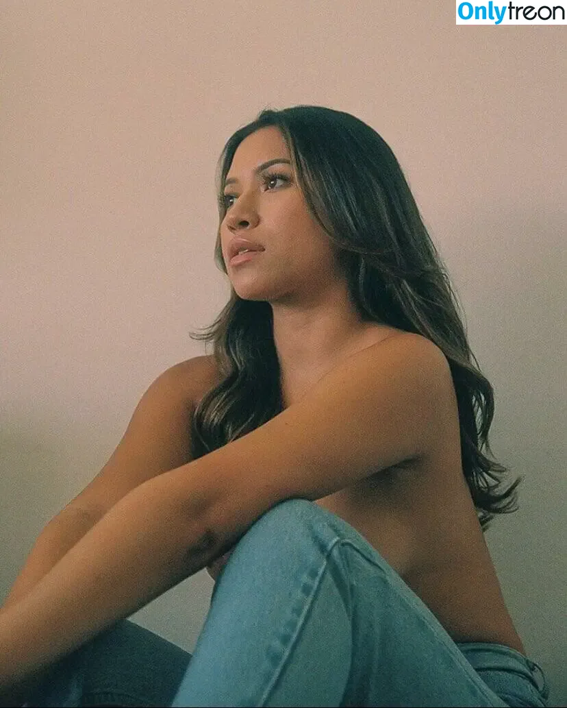 Julia Kelly nude photo #0031 (missjuliakelly / thesophiakelly)