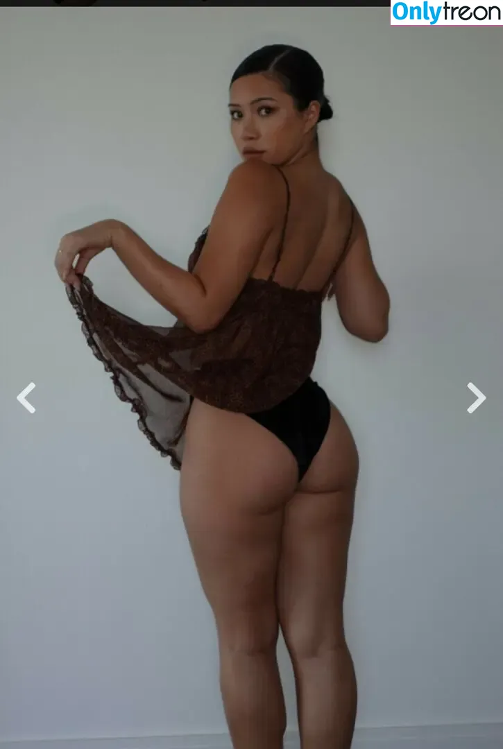 Julia Kelly nude photo #0495 (missjuliakelly / thesophiakelly)