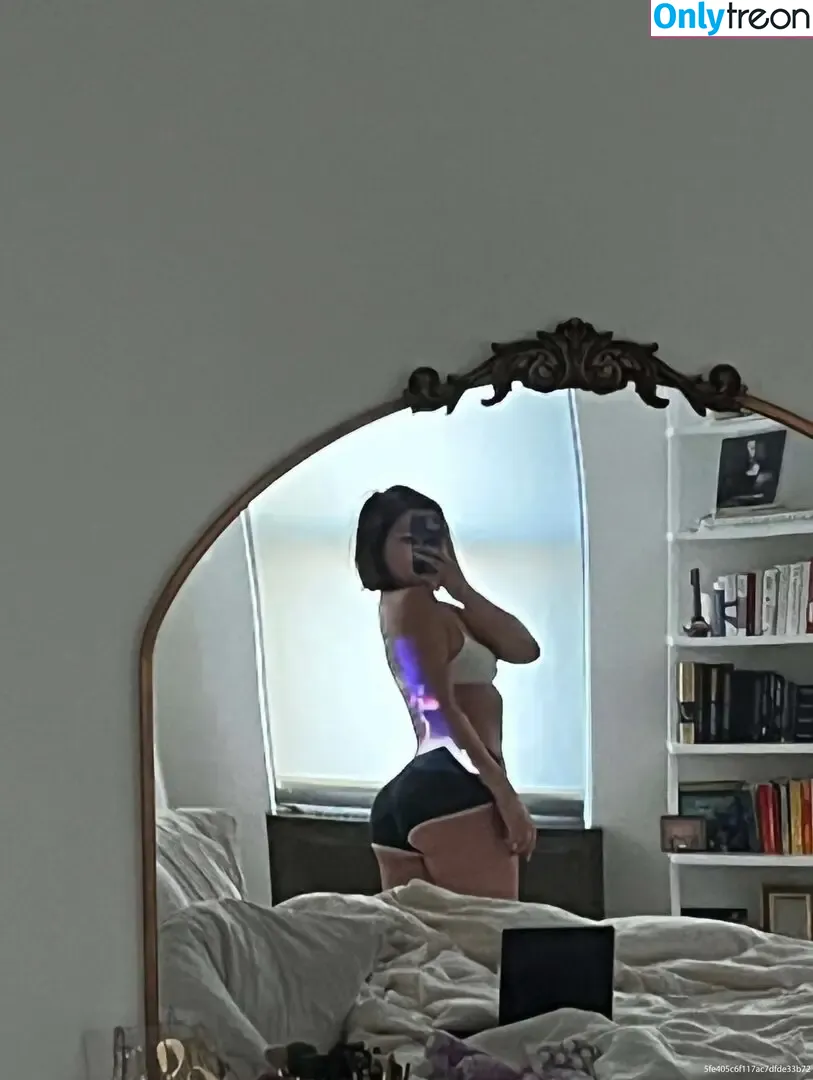 Julia Kelly nude photo #0598 (missjuliakelly / thesophiakelly)