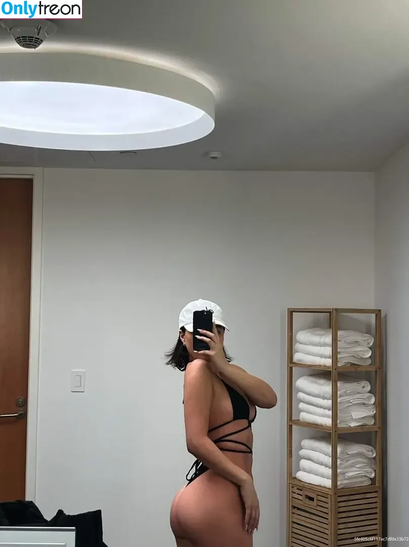 Julia Kelly nude photo #0641 (missjuliakelly / thesophiakelly)