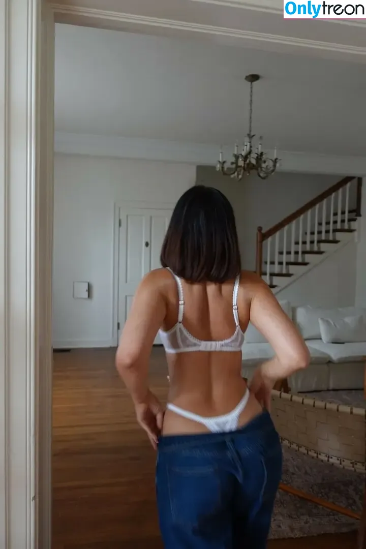 Julia Kelly nude photo #0830 (missjuliakelly / thesophiakelly)
