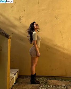 Julia Kelly / missjuliakelly / thesophiakelly nude photo #1024