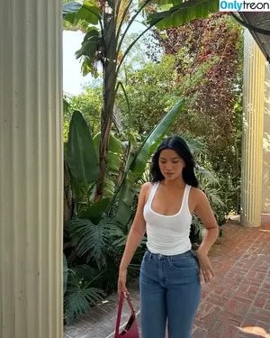 Julia Kelly / missjuliakelly / thesophiakelly nude photo #1369