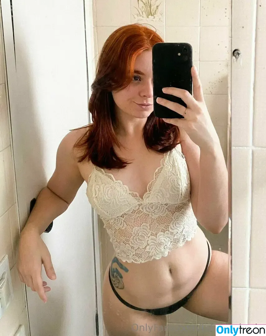 Julia Kimberly nude photo #0003 (Discussão / _juliakimberly / juliakimberly)