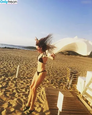 Julia Malik / juliamalikofficial nude photo #0003