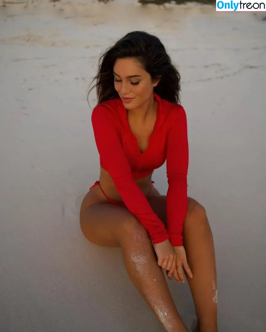 Julia Meck nude photo #0007 (julia.meck)