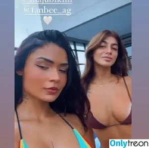 Julia Rodrigues / majubikini nude photo #0001