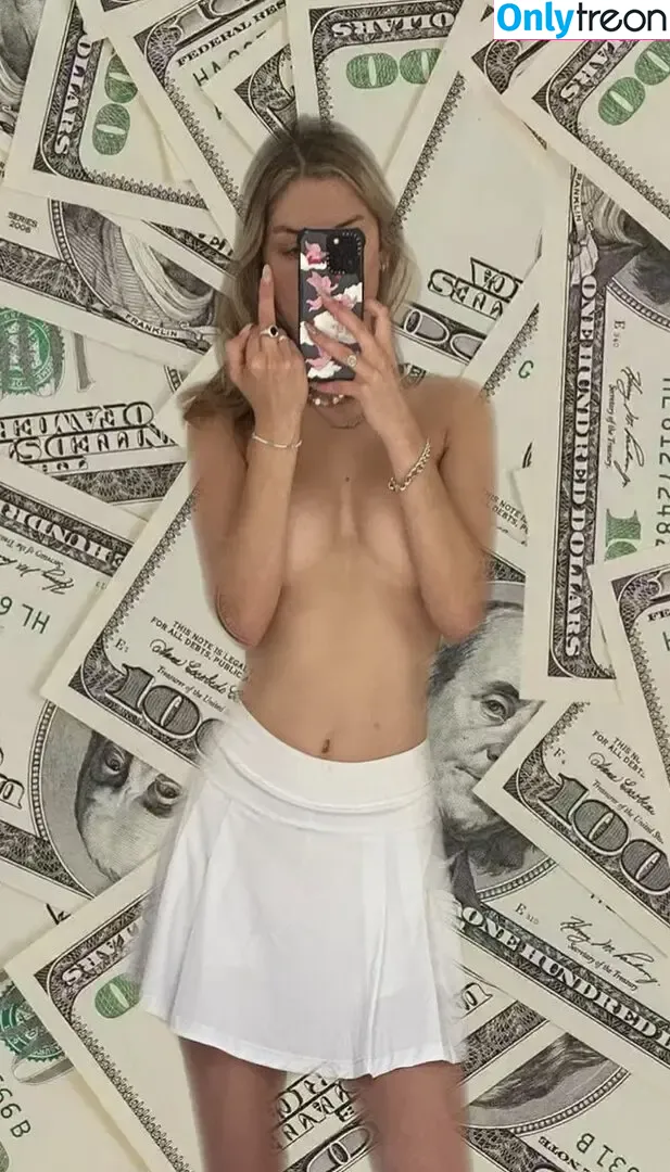 Julia Wulf nude photo #0193 (Juleslw)