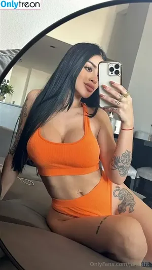 juliaafit / julia_fit_official nude photo #0002