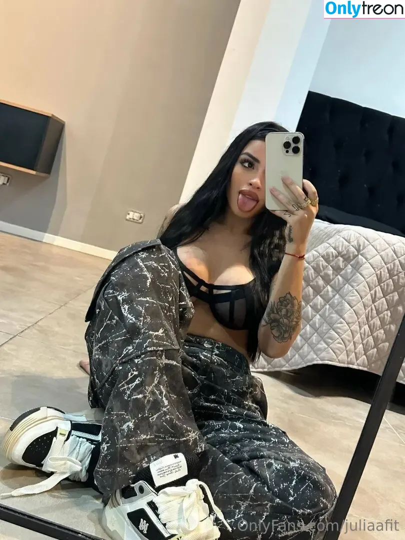 juliaafit nude photo #0022 (julia_fit_official)