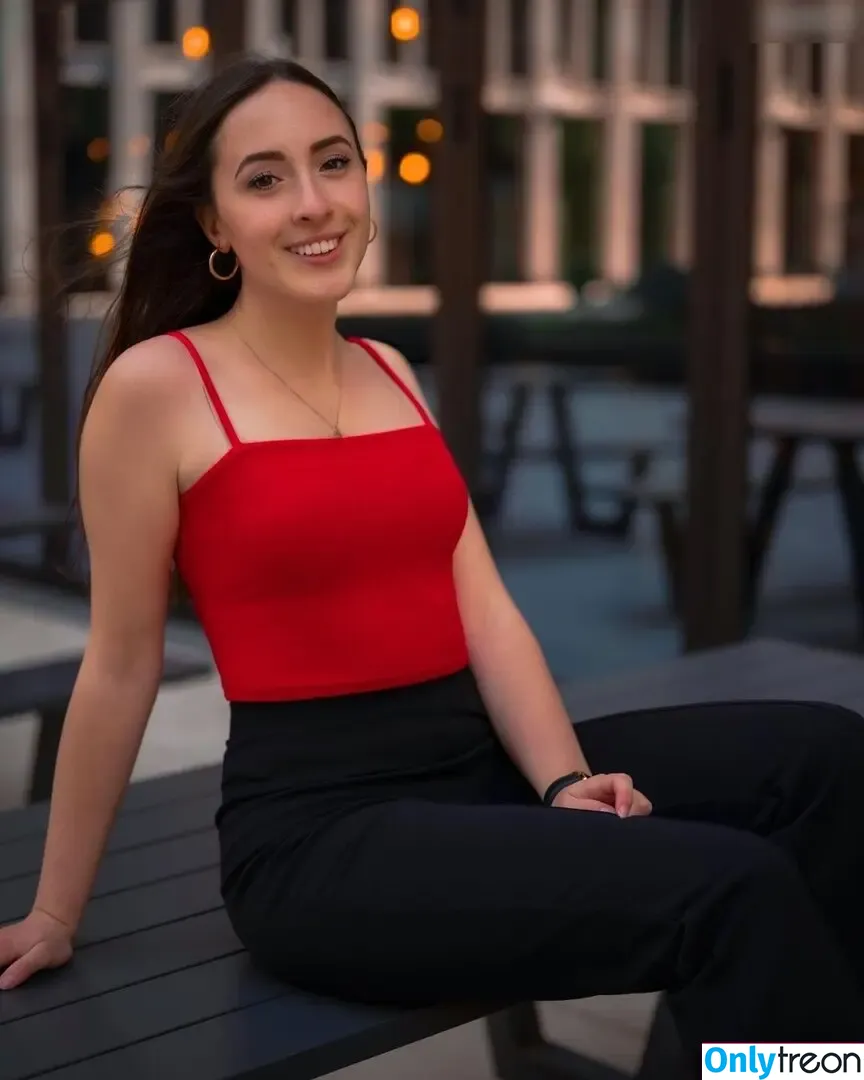 Juliabellax nude photo #0008 (Juliabellax)