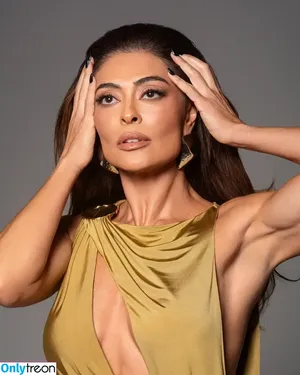 Juliana Paes / julianapaes nude photo #0318