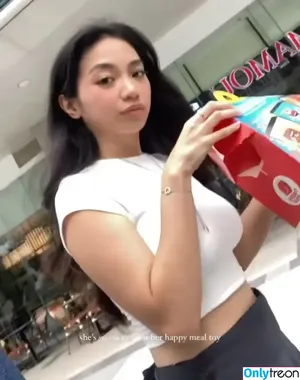 Juliana Roces / julianaroces nude photo #0025