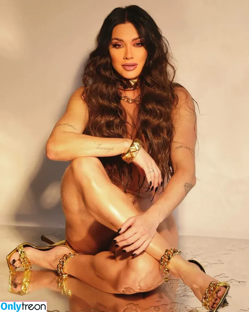 Juliana Salimeni nude photo #0069 (ex-panicat / jujusalimeni)