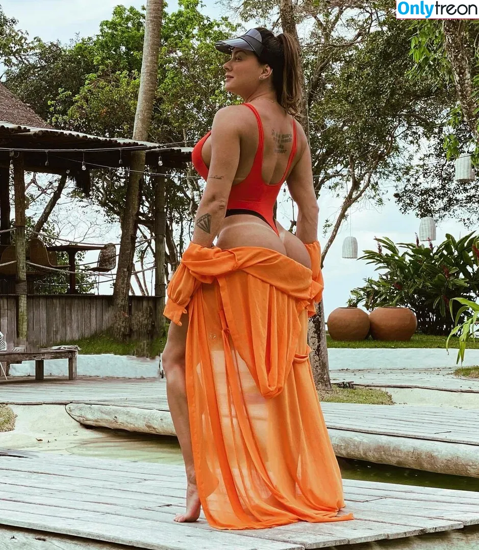 Juliana Salimeni nude photo #0111 (ex-panicat / jujusalimeni)