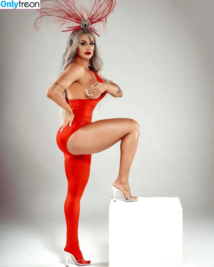 Juliana Salimeni nude photo #0112 (ex-panicat / jujusalimeni)
