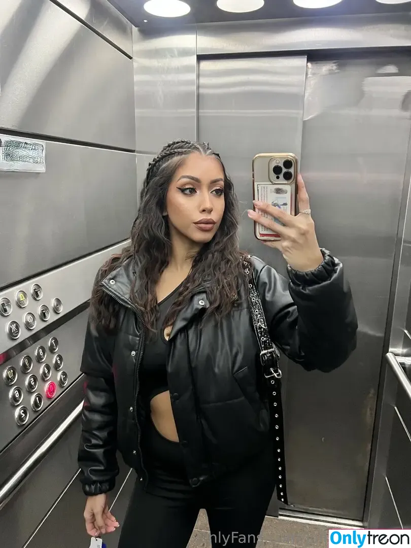 julianaherrera nude photo #0216 (ijuliannaa)