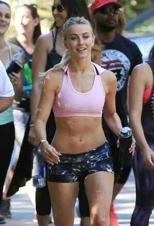 Julianne Hough / juleshough nude photo #0225