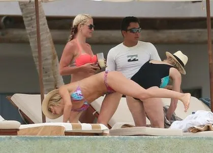 Julianne Hough / juleshough nude photo #0258